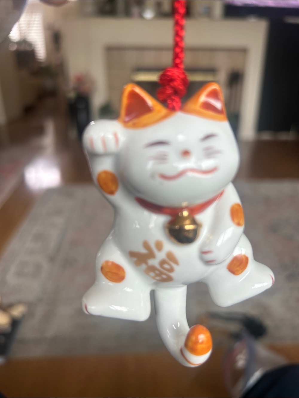 Lucky Maneki Neko Ceramic Cat Ornament - White and Orange - Picture 2 of 6